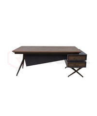 Xyra Executive Table