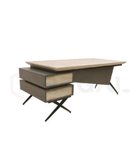 Xyra Executive Table